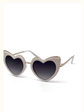 New York & Company Heart-Shaped Sunglasses in Beige with Black Gradient Lenses
